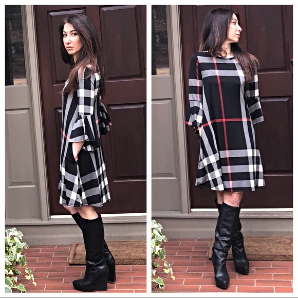 Dresses & Skirts - ✨LAST ONE✨Bell sleeves plaid pocket swing dress